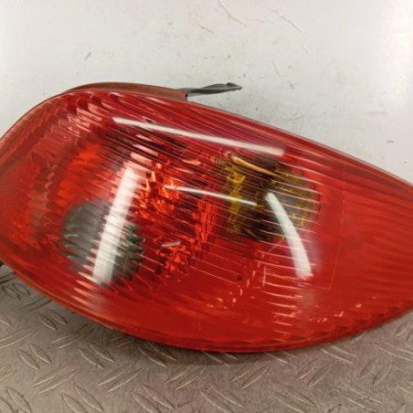 Feu arriere principal droit (feux) PEUGEOT 206 Photo n°1