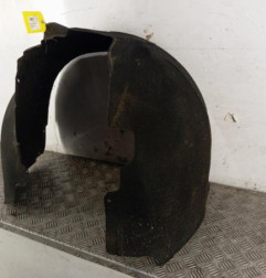 Pare boue avant gauche AUDI A4 2 Photo n°1