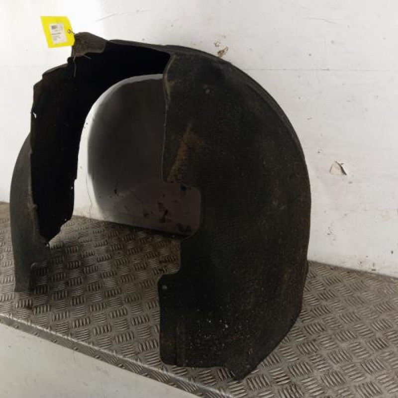 Pare boue avant gauche AUDI A4 2