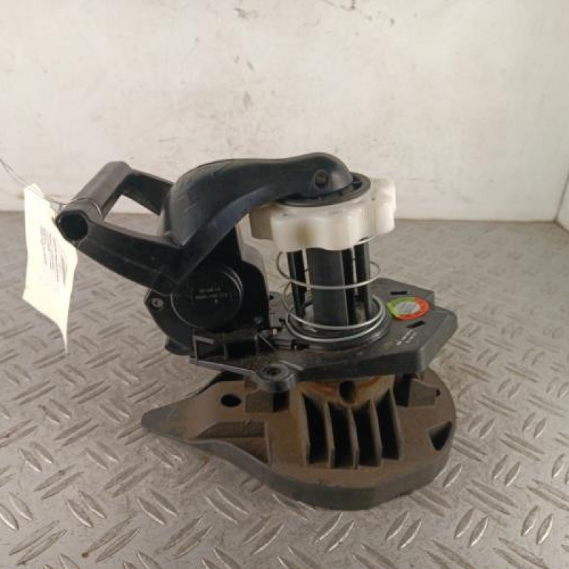 Treuil de roue de secours RENAULT CLIO 4