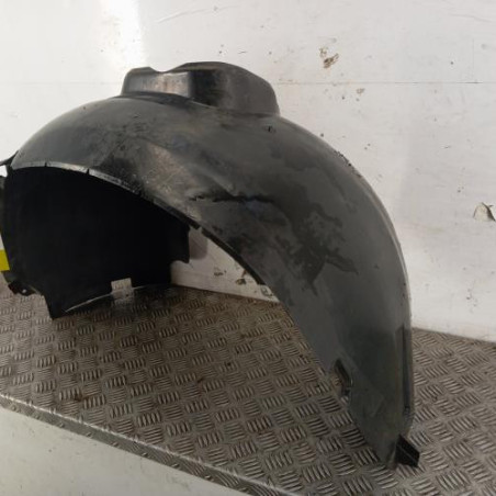 Pare boue avant gauche FORD FOCUS 2