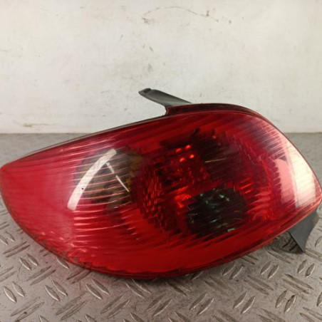 Feu arriere principal gauche (feux) PEUGEOT 206 Photo n°1