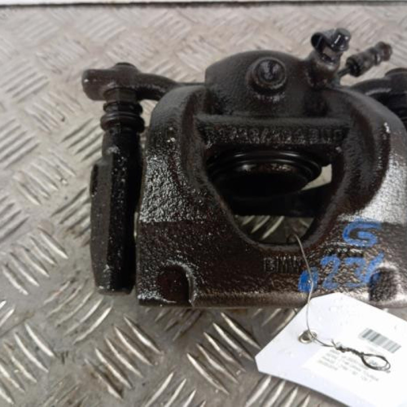 Etrier avant gauche (freinage) BMW SERIE 2 F46