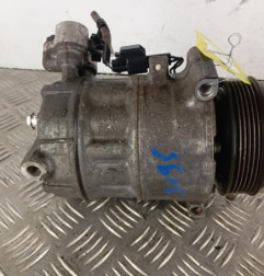 Compresseur clim FORD FOCUS 3 Photo n°1