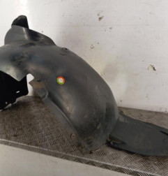 Pare boue avant droit SEAT IBIZA 4 Photo n°1