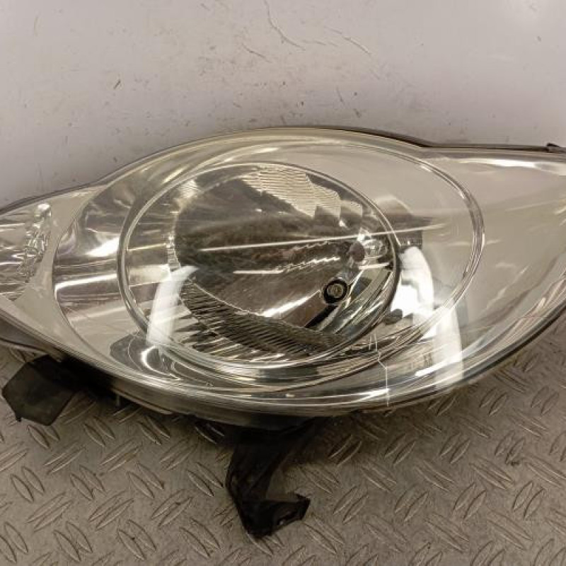 Optique avant principal gauche (feux)(phare) PEUGEOT 107
