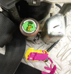 Ceinture avant droit VOLKSWAGEN FOX Photo n°4