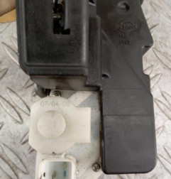 Serrure avant gauche VOLKSWAGEN FOX