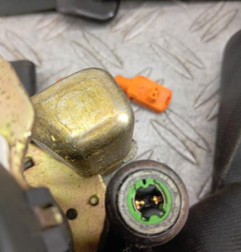 Ceinture avant droit PEUGEOT 307 Photo n°4