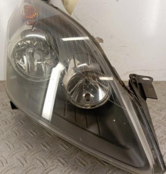 Optique avant principal droit (feux)(phare) OPEL ZAFIRA B
