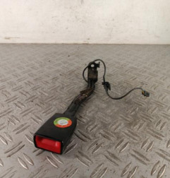 Attache ceinture avant droit VOLKSWAGEN GOLF 6