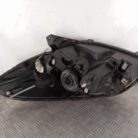 Optique avant principal droit (feux)(phare) DACIA SANDERO 1