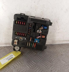 Boitier UPC RENAULT MEGANE 2 Photo n°1