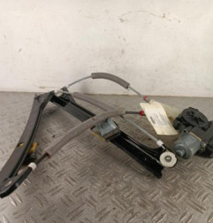 Leve vitre electrique avant droit VOLKSWAGEN POLO 5 Photo n°1