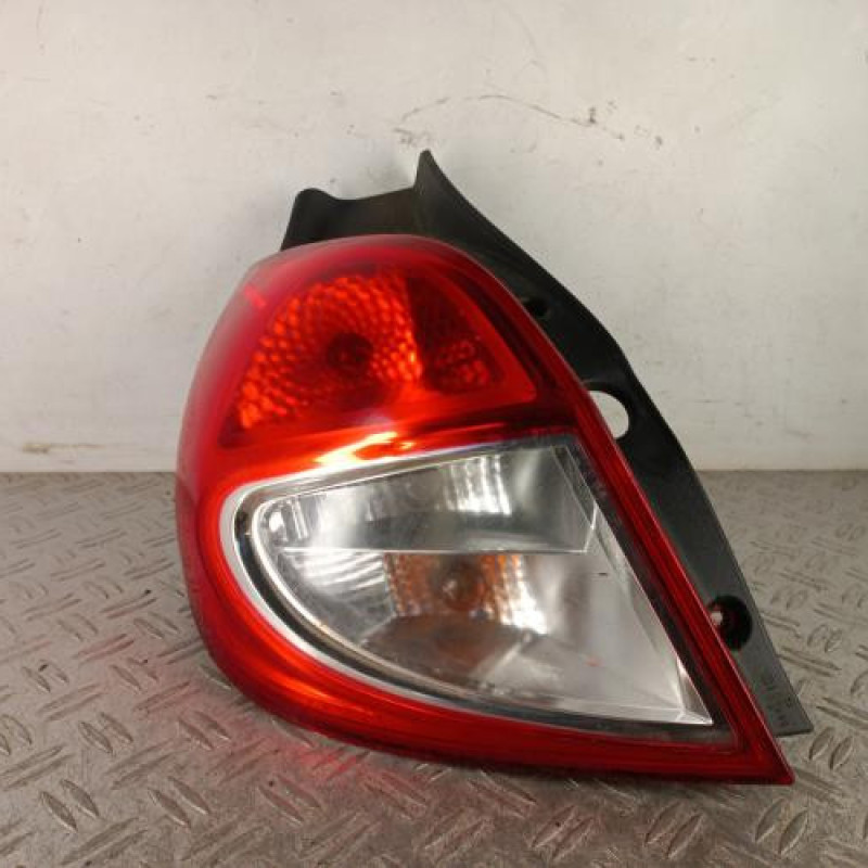 Feu arriere principal gauche (feux) RENAULT CLIO 3