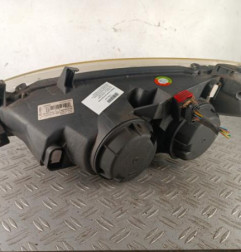 Optique avant principal droit (feux)(phare) PEUGEOT 307