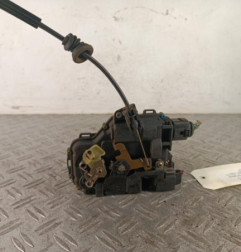 Serrure avant gauche VOLKSWAGEN BORA Photo n°1