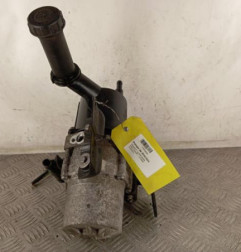 Pompe de direction PEUGEOT 3008 1