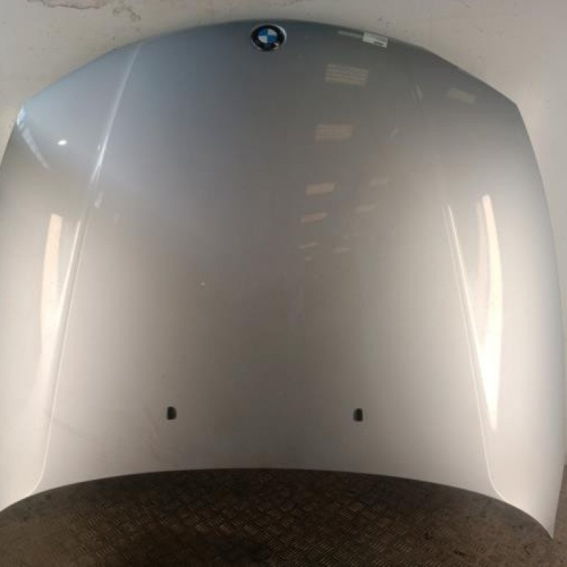 Capot BMW SERIE 1 E87 Capot BMW SERIE 1 E87