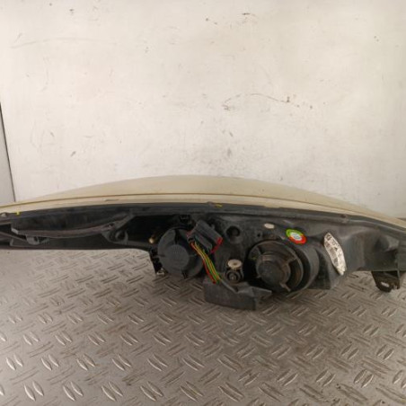 Optique avant principal gauche (feux)(phare) PEUGEOT 206+