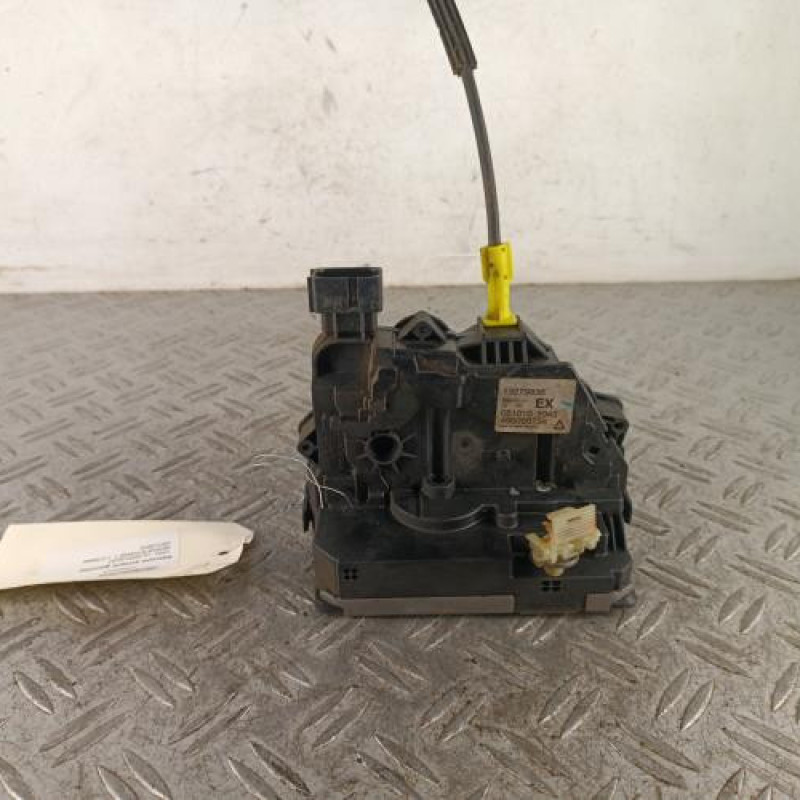 Serrure arriere gauche OPEL MERIVA B