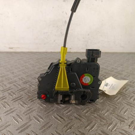 Serrure arriere gauche OPEL MERIVA B