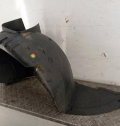 Pare boue avant droit PEUGEOT 307 Photo n°1