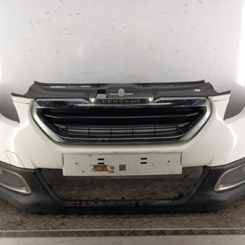 Pare choc avant PEUGEOT 2008 1