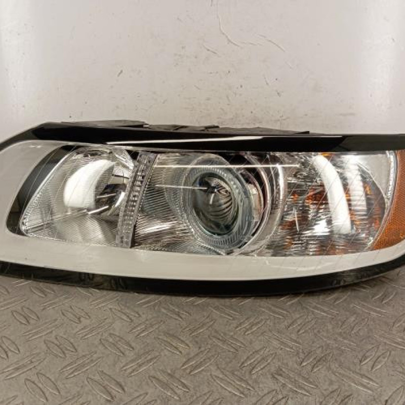 Optique avant principal gauche (feux)(phare) VOLVO V 50