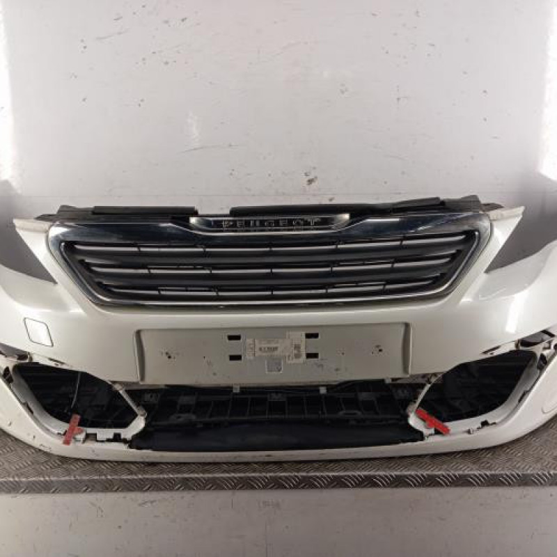 Pare choc avant PEUGEOT 308 2