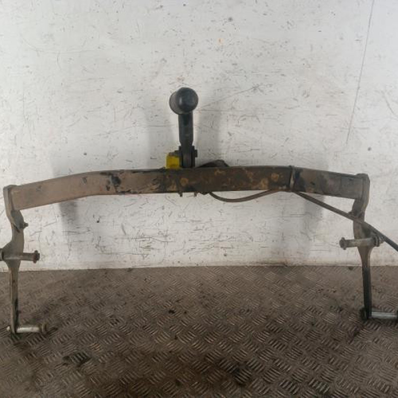 Attelage (boule de remorquage) RENAULT CLIO 3