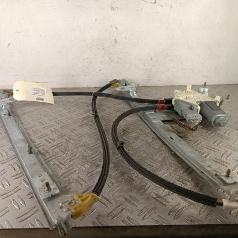 Leve vitre electrique avant gauche CITROEN XSARA PICASSO