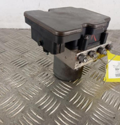 Bloc ABS (freins anti-blocage) RENAULT CLIO 5 Photo n°1