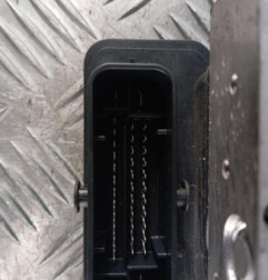 Bloc ABS (freins anti-blocage) RENAULT CLIO 5 Photo n°5