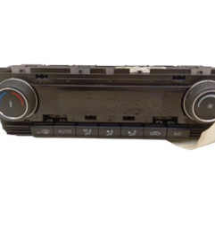 Commande chauffage VOLKSWAGEN POLO 5 Photo n°1
