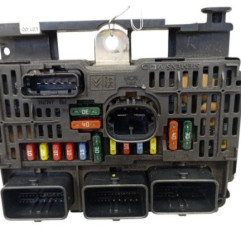 Boitier servitude moteur (BSM) PEUGEOT 407 Photo n°1