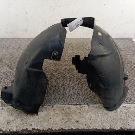 Pare boue avant droit CITROEN C4 PICASSO 1 Photo n°1
