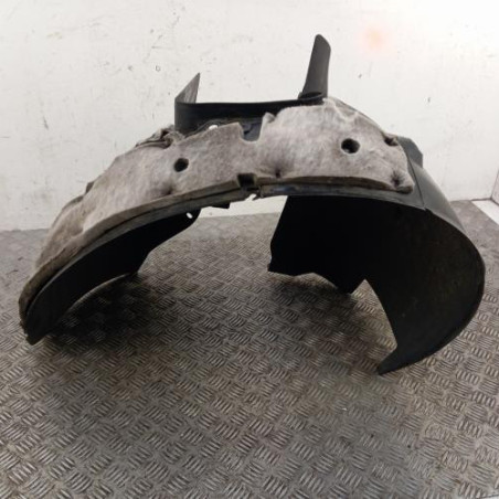 Pare boue avant droit PEUGEOT 3008 1