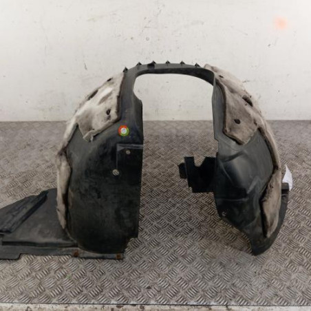 Pare boue avant droit PEUGEOT 307