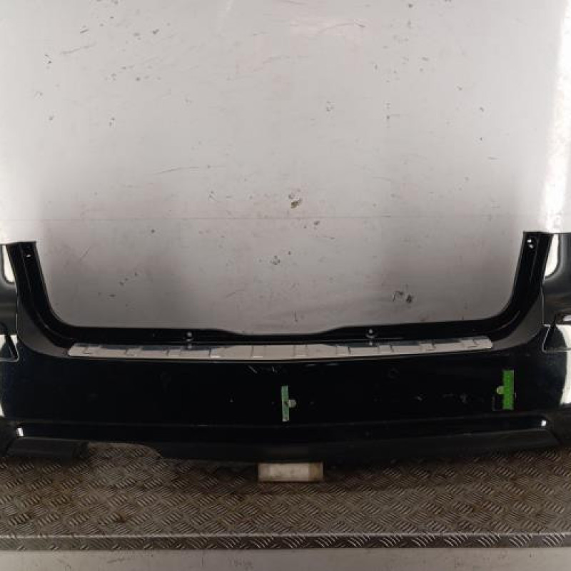 Pare choc arriere MERCEDES CLASSE B 245