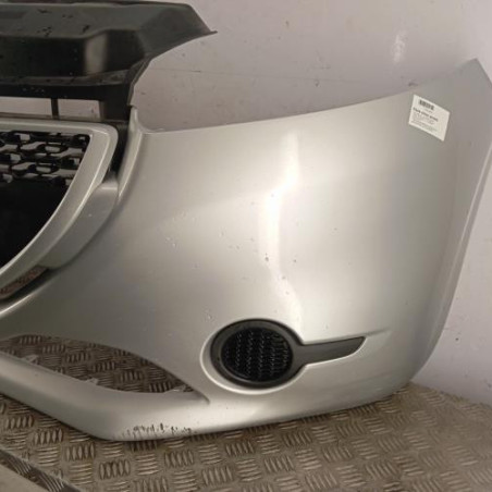 Pare choc avant PEUGEOT 208 1