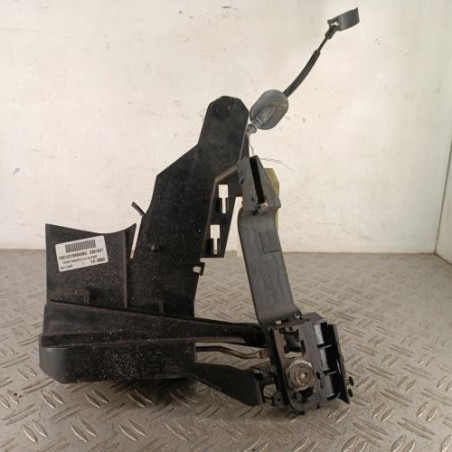 Serrure avant gauche FORD FIESTA 5 Photo n°1