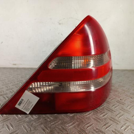 Feu arriere principal droit (feux) MERCEDES CLASSE SLK 170 Photo n°1