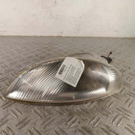 Optique avant secondaire droit (feux)(clignotant) MERCEDES CLASSE SLK 170 Photo n°1