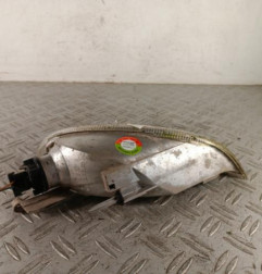 Optique avant secondaire droit (feux)(clignotant) MERCEDES CLASSE SLK 170