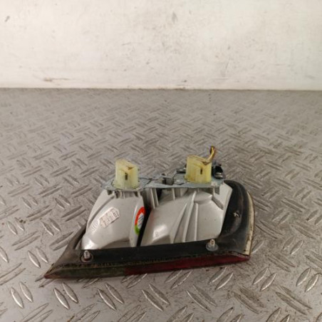 Feu arriere secondaire droit (feux) MERCEDES CLASSE CLK 208