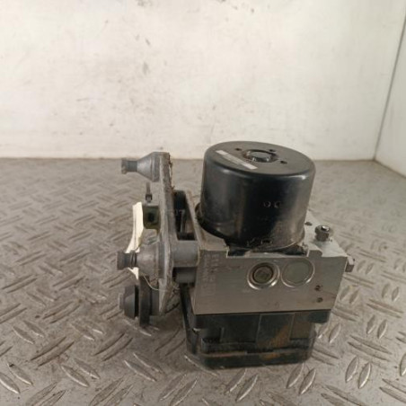 Bloc ABS (freins anti-blocage) MERCEDES CLASSE C 204
