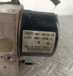 Bloc ABS (freins anti-blocage) FORD FIESTA 5 Photo n°3