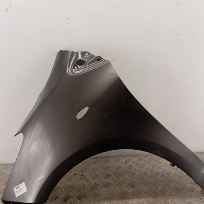 Aile avant gauche TOYOTA YARIS 2
