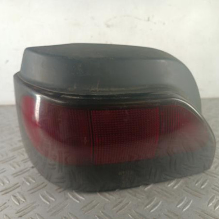 Feu arriere principal gauche (feux) RENAULT CLIO 1 Photo n°1